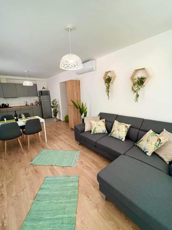 Zamardi Margittai Apartmanok Εξωτερικό φωτογραφία